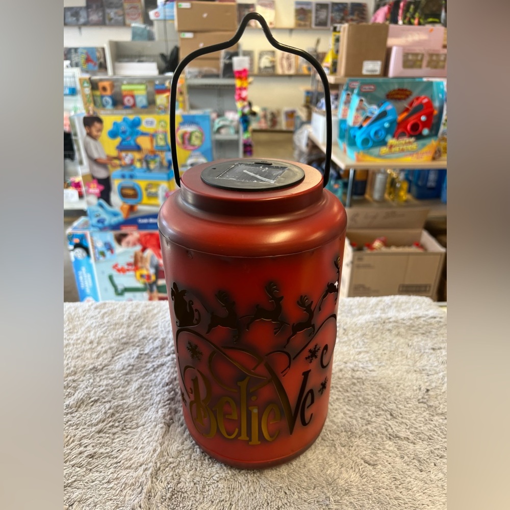 Solar LED lantern